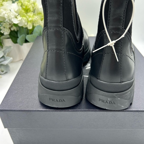 Men\'s Prada Brixxen  leather Chelsea boots size 10 made in Italy main image 12